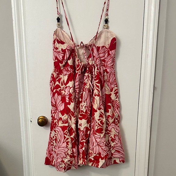 🎉 HP 11/30 🎉 Abercrombie & Fitch Floral Beaded Sweetheart Babydoll Skort Dress - Picture 2 of 8